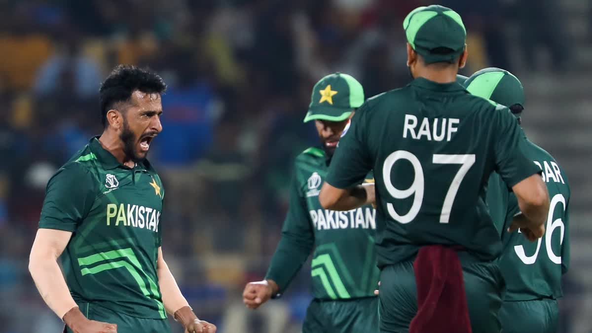 Wasim Akram  Wasim Akram Criticizes Pakistan players  Babar Azam  Cricket World Cup 2023  Afghanistan vs Pakistan  വസീം അക്രം  ബാബര്‍ അസം  അഫ്‌ഗാനിസ്ഥാന്‍ vs പാകിസ്ഥാന്‍  ഏകദിന ലോകകപ്പ് 2023