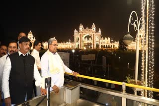 Mysore Dasara 2023 CM Siddaramaiah watched the dasara lightings in ambari