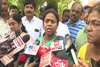 Panchumurthy Anuradha Comments on Minister Roja