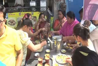 Fafda-Jalebi fun on Dussehra