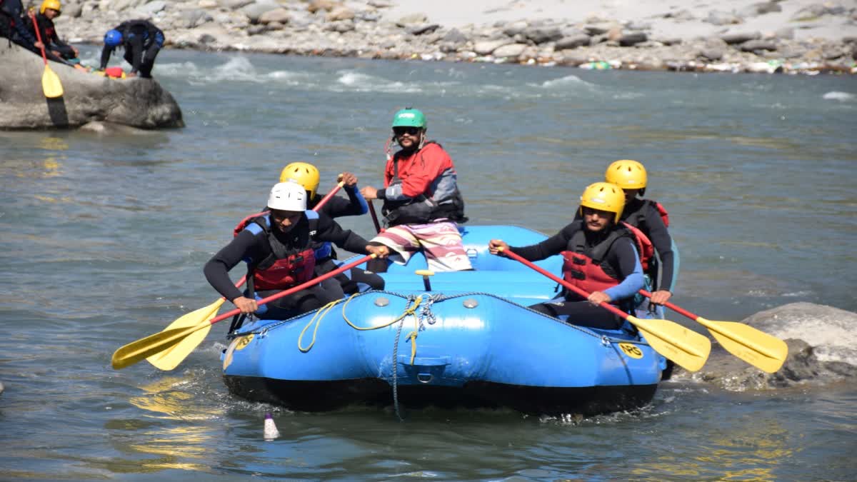 RESCUE OPERATION IN NIGHT