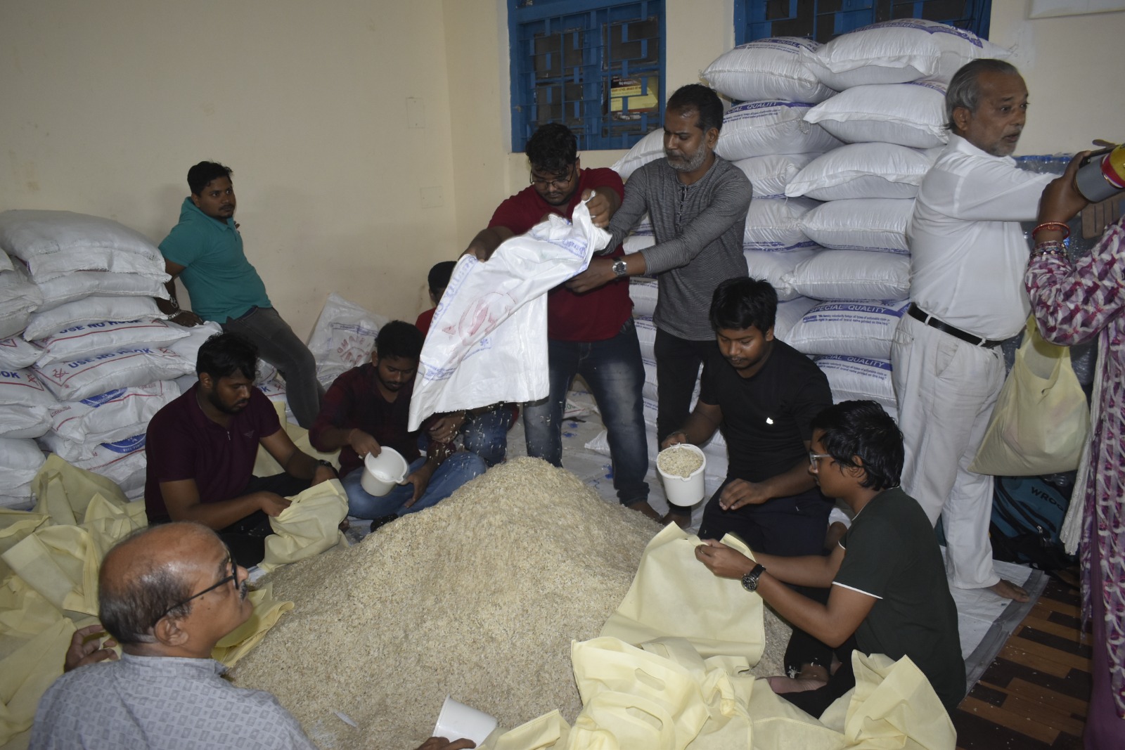 Relief Goods Packing