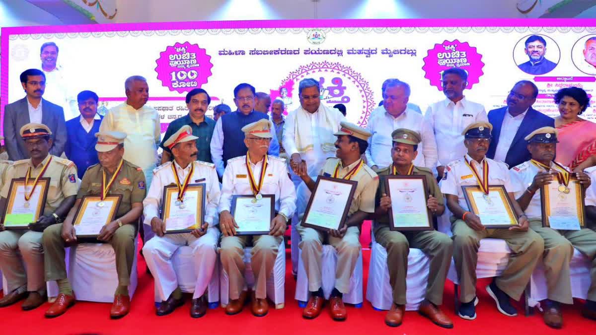 CM Siddaramaiah presented the gold medal.