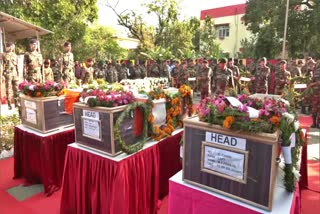 Wreath laying ceremony of 5 Army personnel