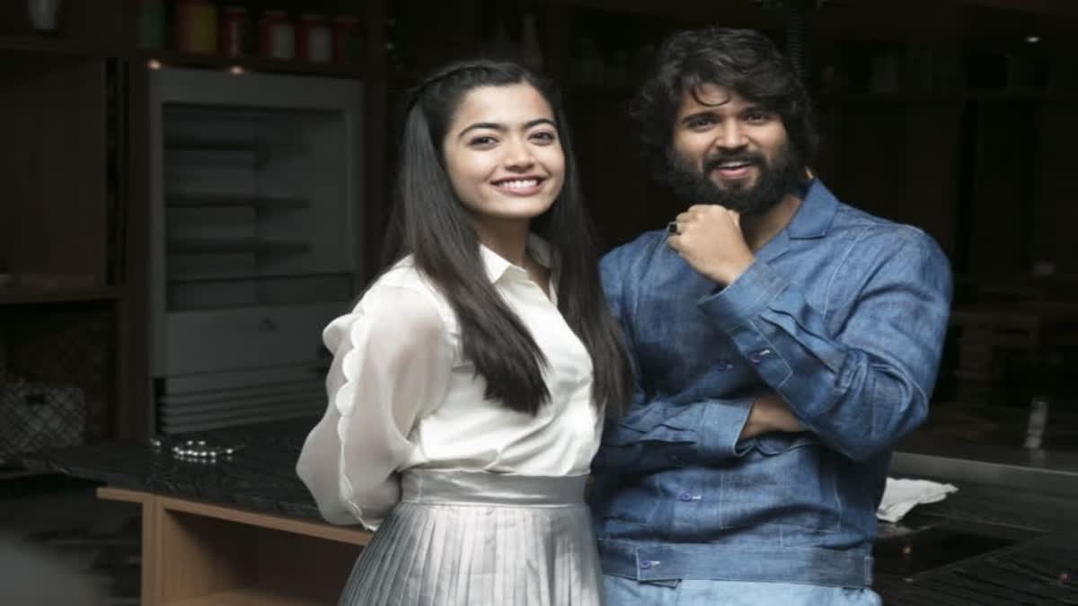 VIJAY DEVARAKONDA  RASHMIKA MANDANNA  വിജയ് ദേവരുകൊണ്ട രശ്‌മിക മന്ദാന  സിംഗിളല്ലെന്ന് വിജയ് ദേവരകൊണ്ട