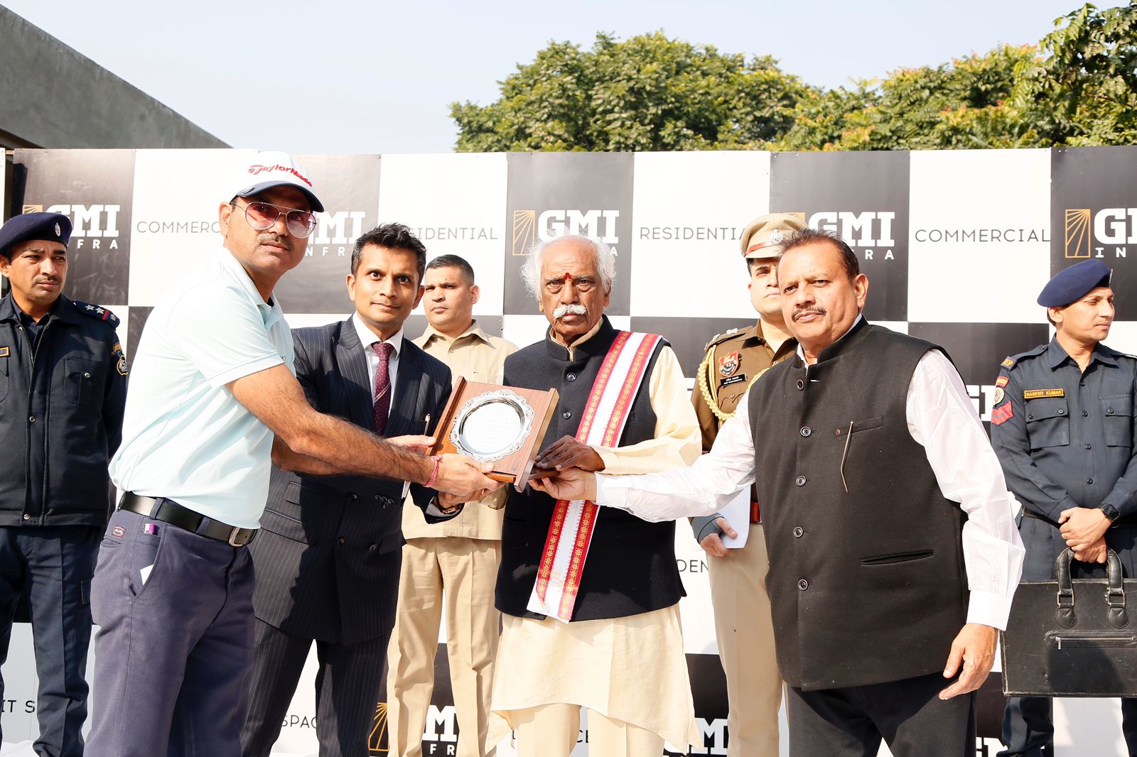 GMI Golf Championship in Panchkula Haryana Governor Bandaru Datratreya also took the shot distributed prizes to the winners