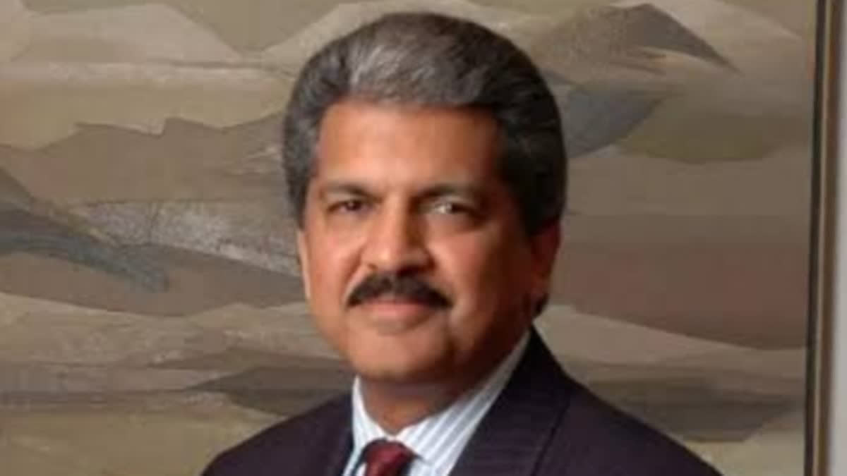 The activities of small children can be intriguing and their words are endearing. Recently, the words of a tiny tot, who hasn't even mastered proper speech, caught the attention of the renowned industrialist Anand Mahindra. Additionally, he stated that if they followed the child's advice, their company would go bankrupt.