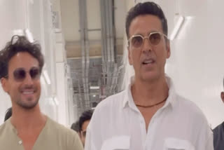 Watch: 'Bade miyan' Akshay Kumar arrives in style with 'chote miyan' Tiger Shroff at Umang 2023; reveal exciting update about upcoming film