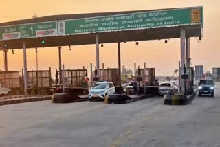 Kiratpur Nerchowk four lane toll tax barrier Negligence