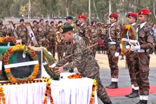 Army pays tributes