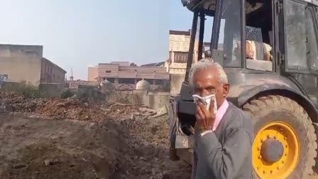 Illegal digging of soil in kota