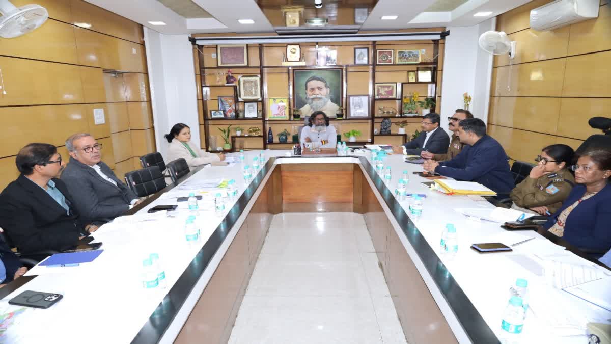 hemant-soren-gave-instructions-to-conduct-jpsc-and-jssc-examinations-in-online-mode