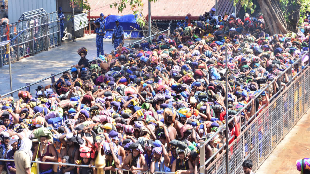 SABARIMALA  SABARIMALA PILGRIMAGE  ശബരിമല തിരക്ക്  ശബരിമല തീര്‍ഥാടനം