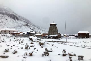 A snow-capped Kedarenath Temple