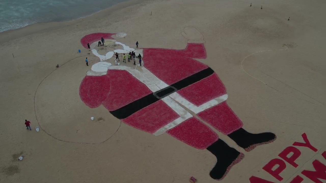 SANTA CLAUS SAND ART