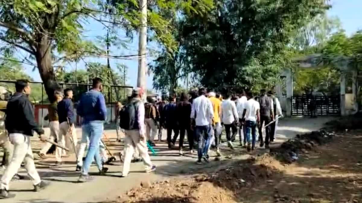 yuva morcha ABVP fight in shajapur