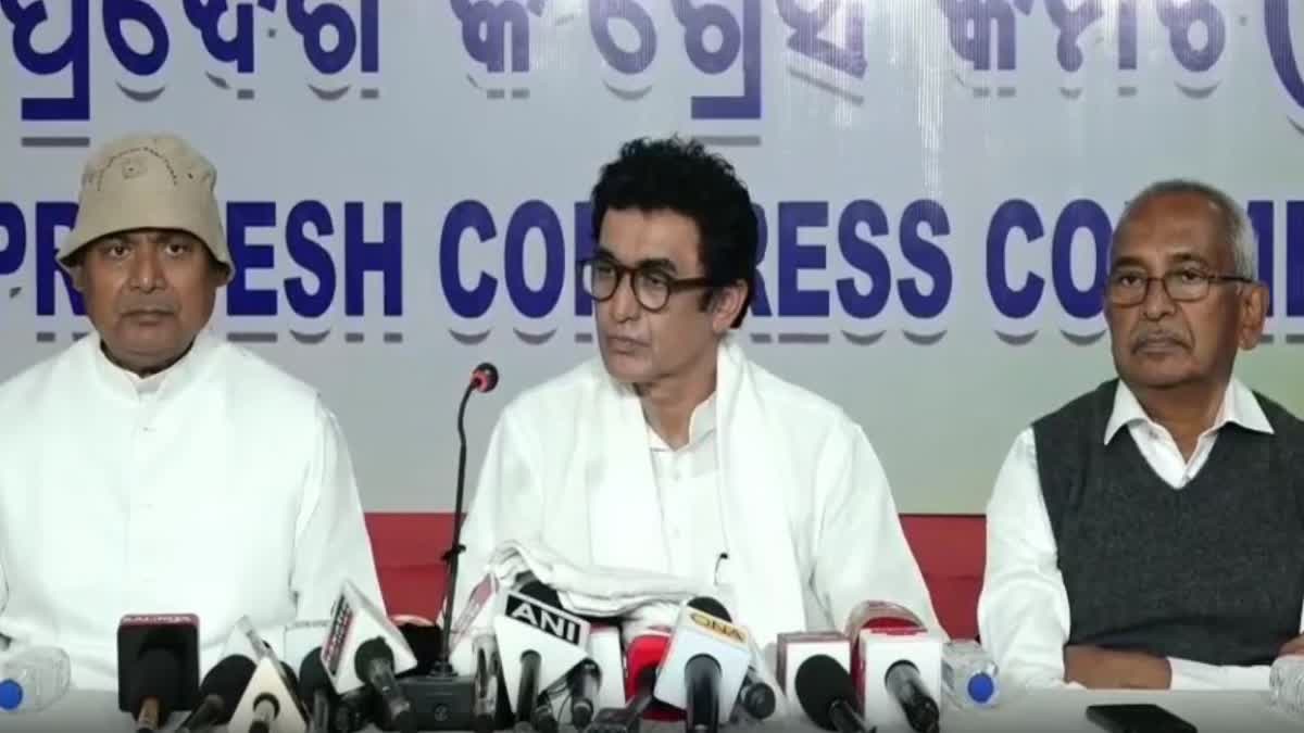 Congress Slams BJD and BJP