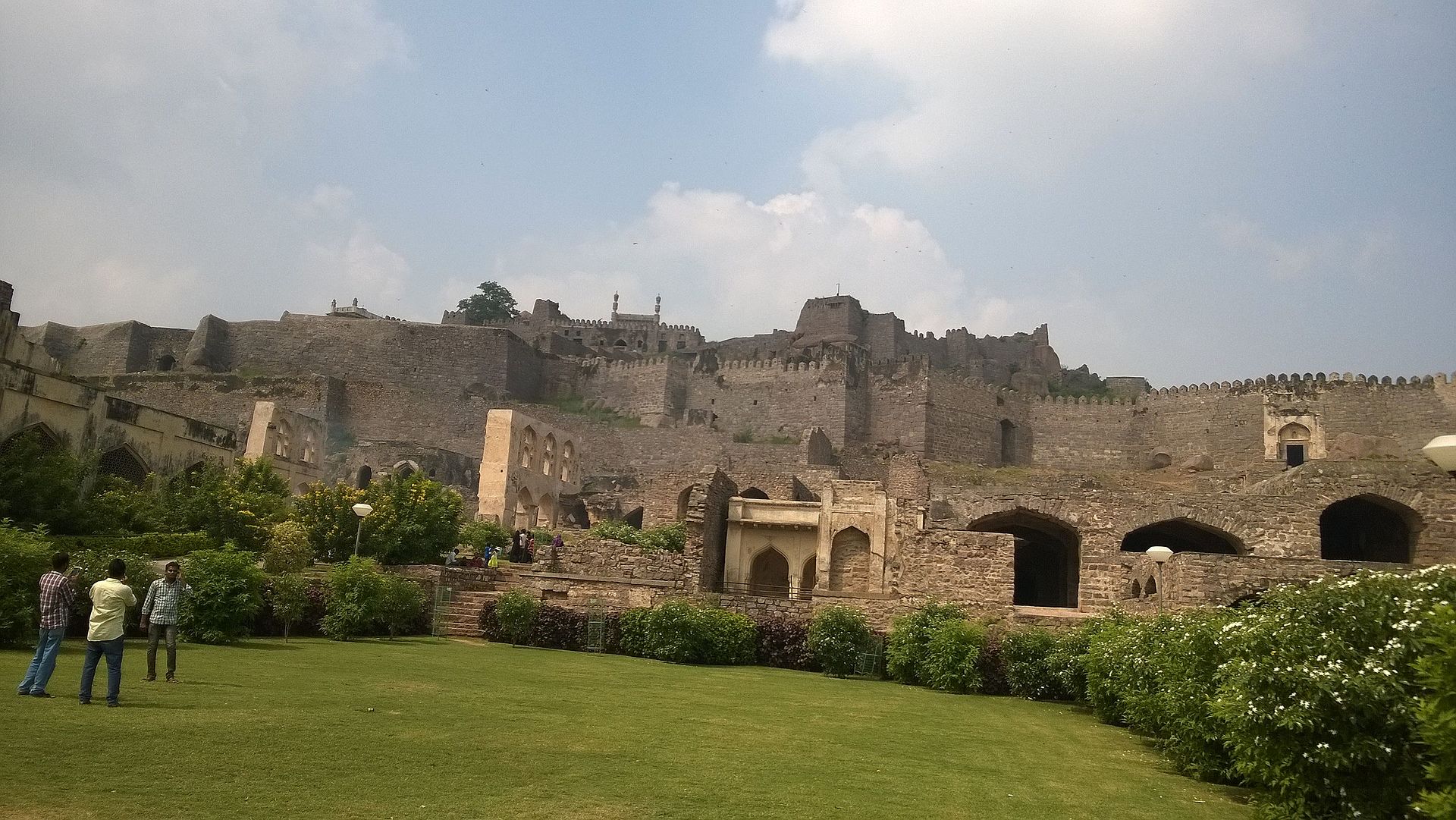 Golconda Fort  ഗോല്‍കൊണ്ട കോട്ട  light and Sound show  ഇന്ത്യയിലെ മനോഹരമായ കോട്ട  built by Kakatiya ruler  ഹൈദരാബാദിലെ ഗോല്‍കൊണ്ട കോട്ട