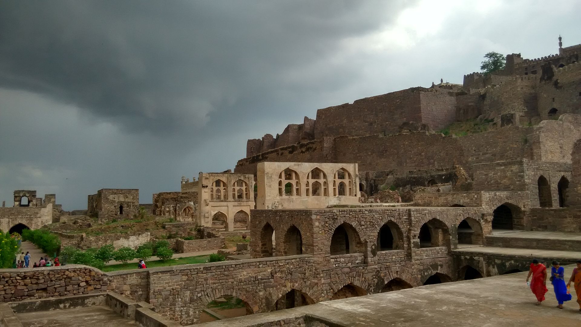 Golconda Fort  ഗോല്‍കൊണ്ട കോട്ട  light and Sound show  ഇന്ത്യയിലെ മനോഹരമായ കോട്ട  built by Kakatiya ruler  ഹൈദരാബാദിലെ ഗോല്‍കൊണ്ട കോട്ട