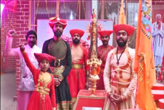 Devotees from Maharashtra presented a giant 7 feet 3 inches long sword weighing 80 kilograms to Ram Lalla in Ayodhya. The present highlights the deep devotion and reverence held for Lord Ram Lalla by his followers and the connection between Ayodhya and its followers across India.
