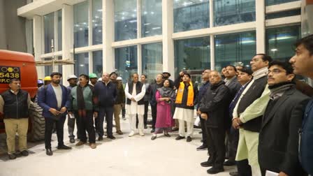 scindia inspected new gwalior airport