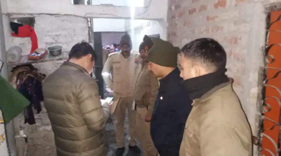 घटना स्थल पर पहुंची पुलिस.