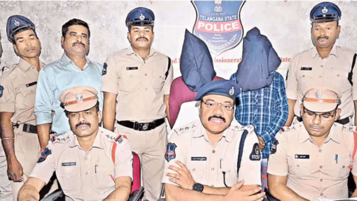 TWO MURDERS FOR RS1000 IN TELANGANA