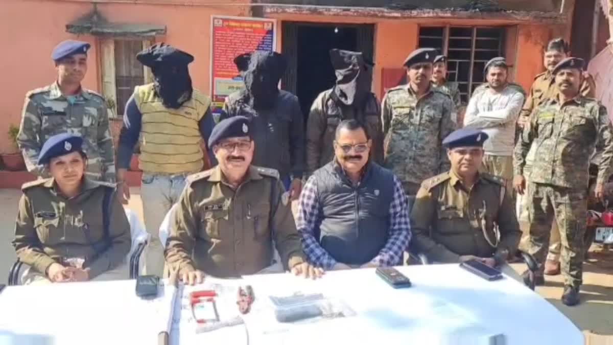 THREE ACCUSED ARRESTED IN DHANBAD