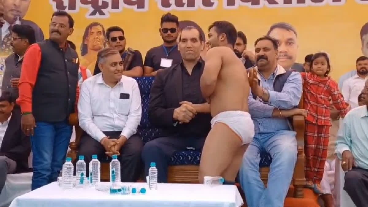 The Great Khali has said that BJP will win 400 seats in the 2024 Lok Sabha polls