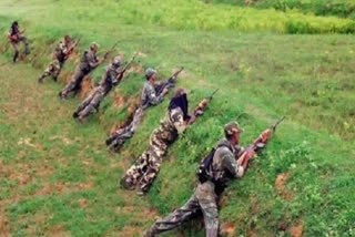 Fierce encounter between police and Naxalites in Kanker, three Naxalites killed, search operation still going on