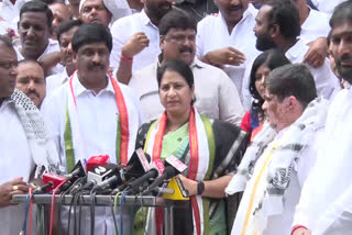 GHMC Deputy Mayor Joined Congress