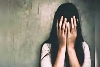Rape in Jammu kashmir  Domestic Help rape  18 കാരിയെ ബലാത്സംഗം ചെയ്‌തു  ജമ്മു കാശ്‌മീര്‍  ജോലിക്കാരിയെ ബലാത്സംഗം ചെയ്‌തു