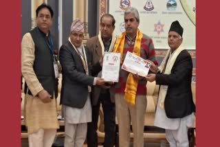 Dr Mohit Tantia received antarrashtriya karndhar samman