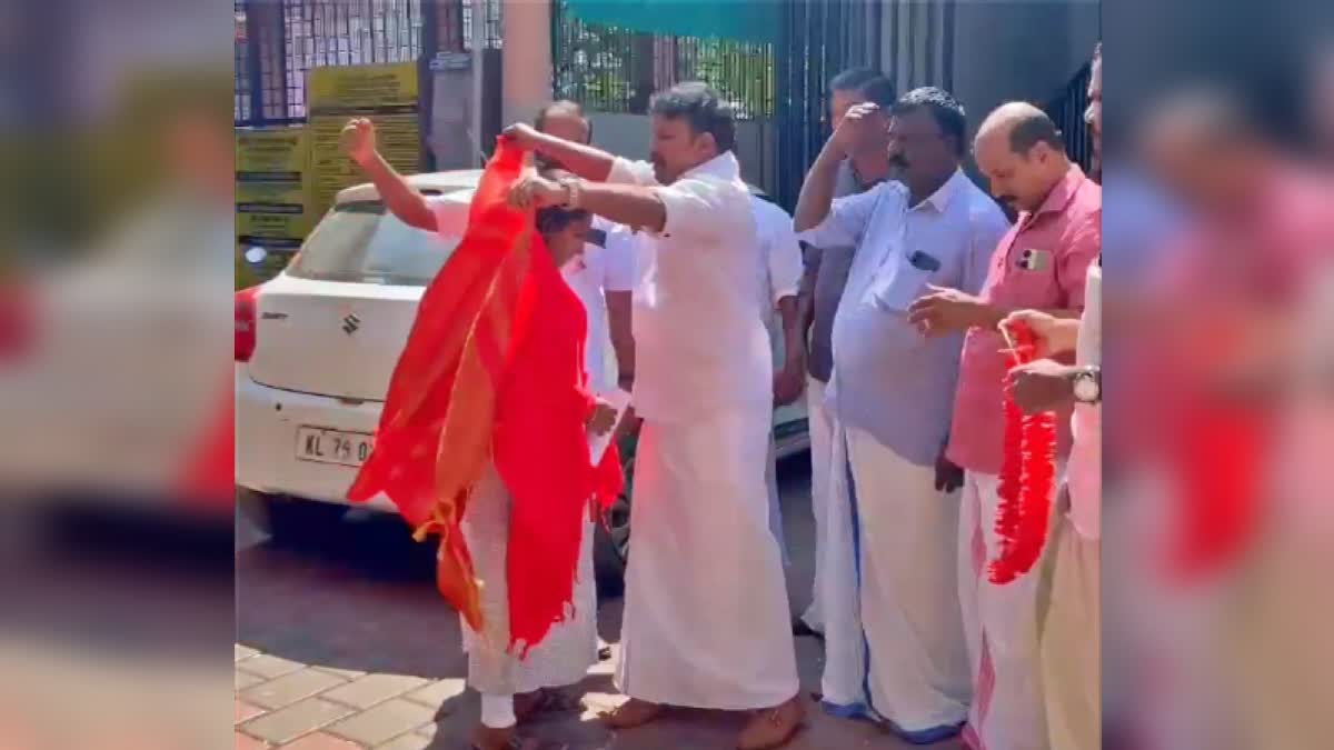 UDF TR Rajitha  LDF Kasaragod  തദ്ദേശ ഉപതെരഞ്ഞെടുപ്പ്  എൽഡിഎഫ് കാസർകോട്