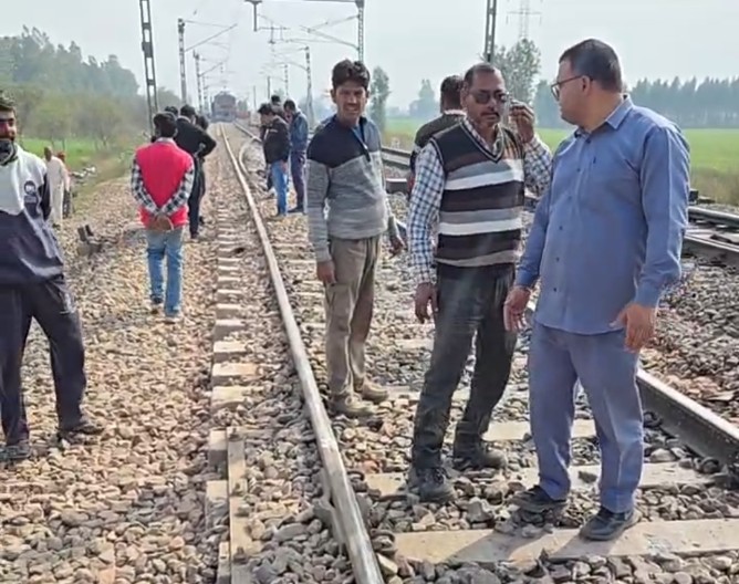 Passenger train going from Ambala to Delhi derailed in Karnal