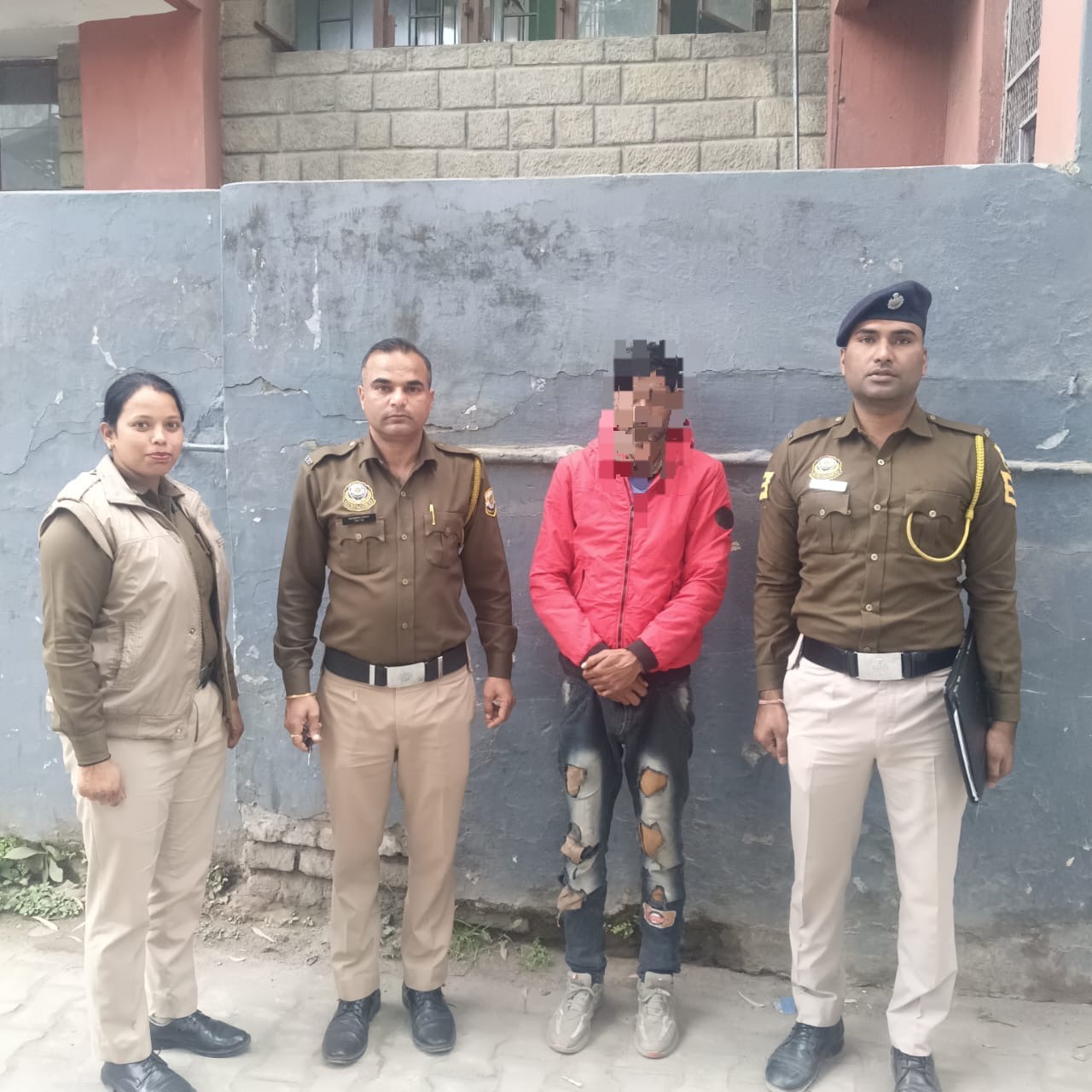 चिट्टे के साथ पुलिस ने आरोपी को किया गिरफ्तार