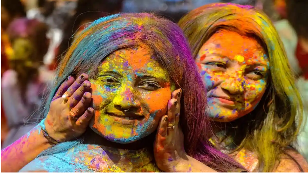 How to take care of your skin and hair after the Holi festival