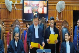 Etv Bharatjustice-mohd-yousuf-wani-sworn-in-as-additional-judge-of-high-court-of-jammu-and-kashmir-and-ladakh