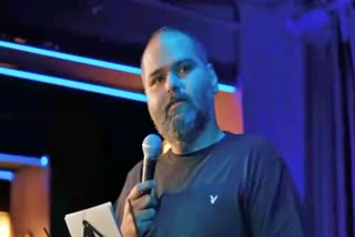 Mumbai Police issues notice to Kunal Kamra for controversial remarks against Eknath Shinde