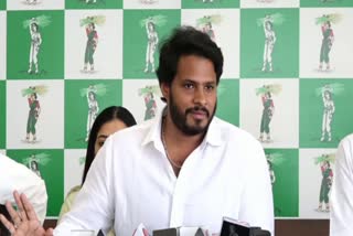 nikhil kumaraswamy