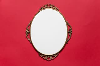 MIRROR PLACEMENT AS VASTU