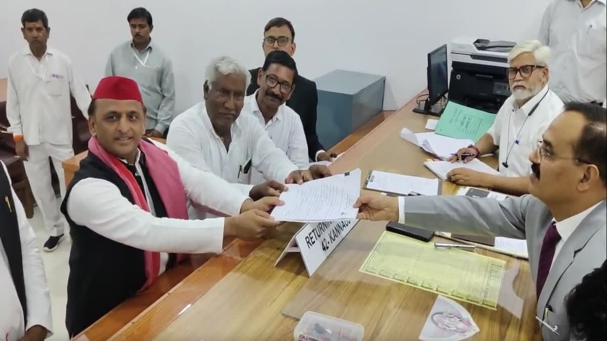 SP chief Akhilesh Yadav filed his nomination from Kannauj Lok Sabha seat
