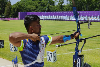 The Indian trio of Tarundeep Rai, Dhiraj Bommadevara and Pravin Jadhav confirmed a medal, storming into the men's recurve final of the Archery World Cup Stage 1 here on Thursday.