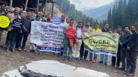 SDM Banjar Pankaj Sharma reached Remote Shakti Polling Booth