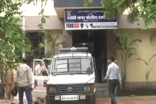 MAN KNIFE ATTACK ON TWO YOUTHS HEAD