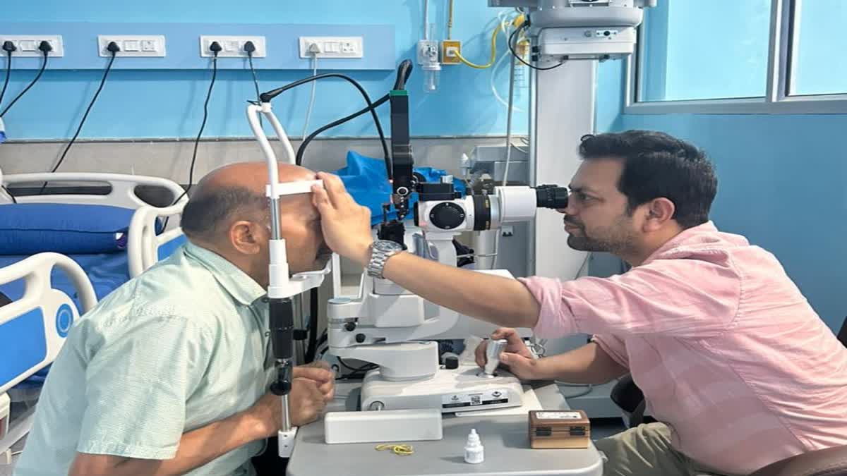 Eye treatment with laser machine