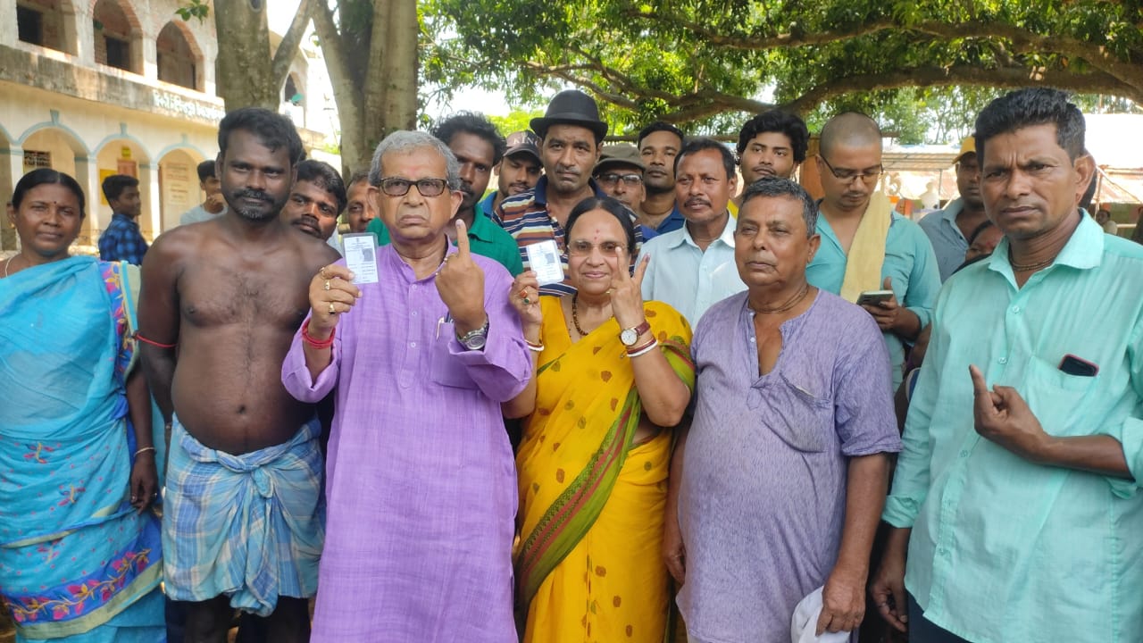 Manas Bhunia Cast his Vote