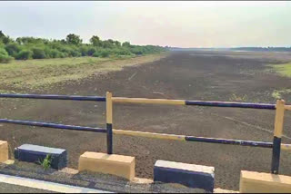 No Water in Kandakurthi Triveni Sangam River