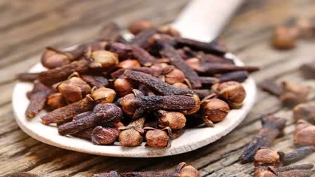 CLOVES HEALTH BENEFITS  KNOW THE BENEFITS OF CLOVE  ഗ്രാമ്പൂവിന്‍റെ ആരോഗ്യ ഗുണങ്ങള്‍  ഗ്രാമ്പൂ കഴിക്കേണ്ടതിങ്ങനെ