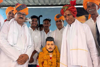 Rajgarh influencer Statue installed